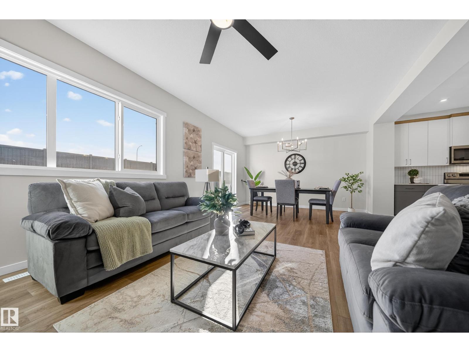 20723 24 Av NW, Edmonton, Alberta  T6M 2C4 - Photo 4 - E4506910