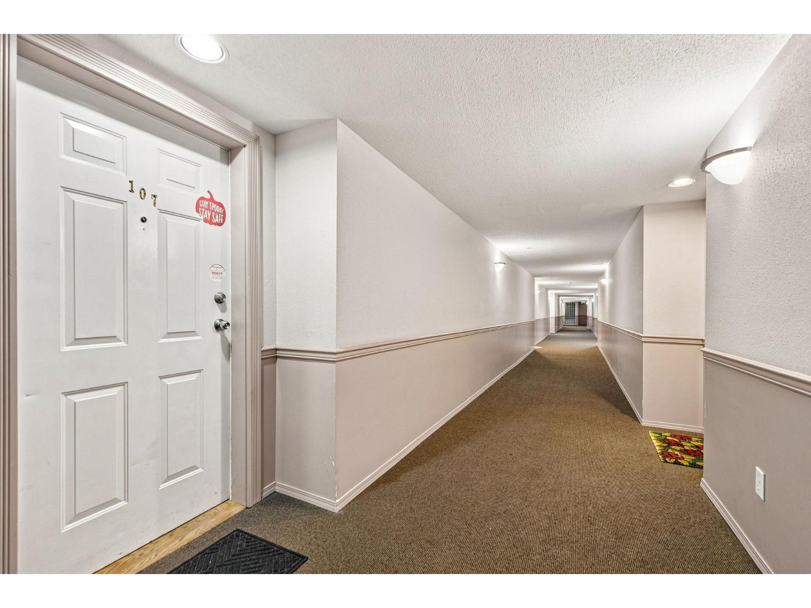 107 2962 Trethewey Street, Abbotsford, British Columbia  V2T 4M3 - Photo 7 - R3161156