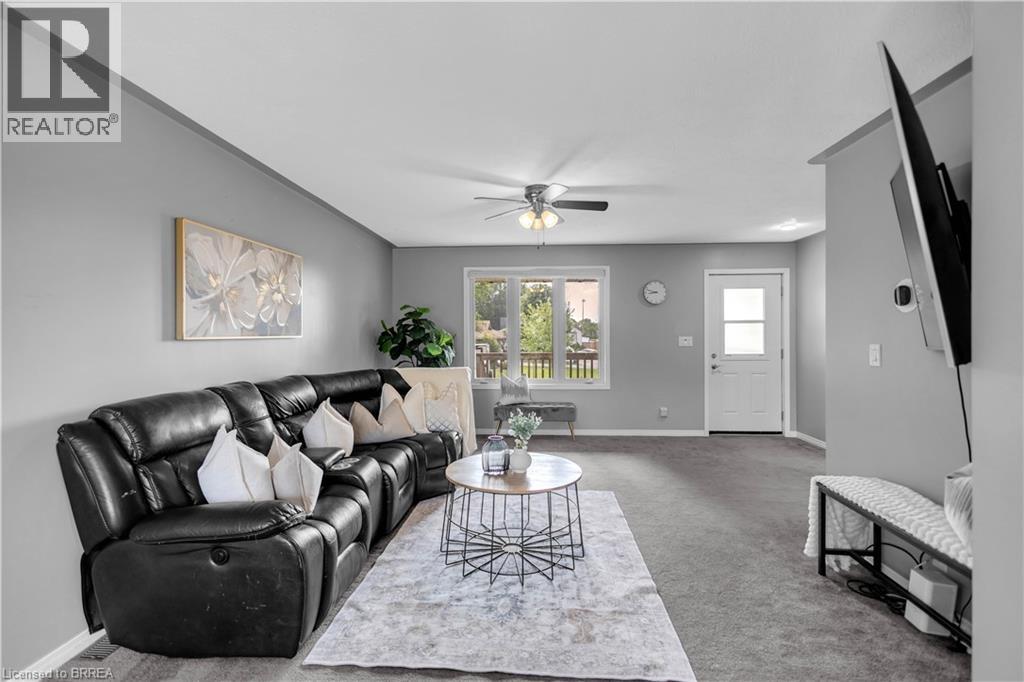 2020 John Street, Jarvis, Ontario  N0A 1J0 - Photo 5 - 40854705