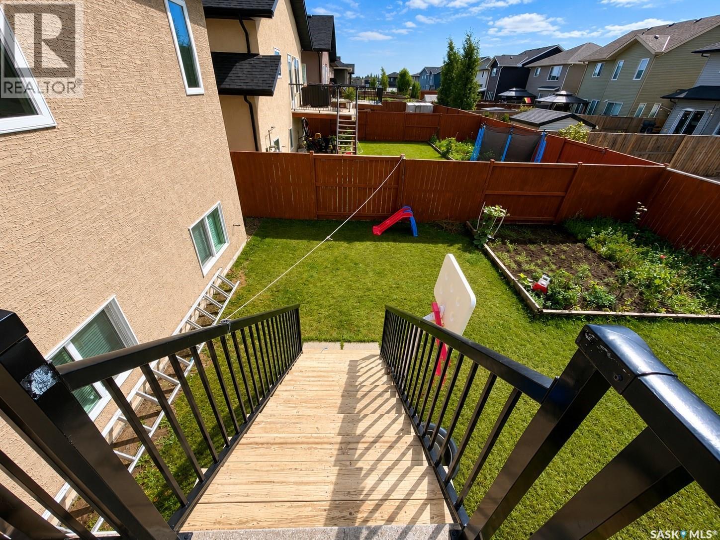 750 Labine Court, Saskatoon, Saskatchewan  S7L 6C8 - Photo 38 - SK047472