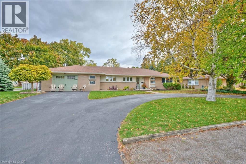 123 Fairview Avenue W, Dunnville, Ontario  N1A 1M2 - Photo 2 - 40845233