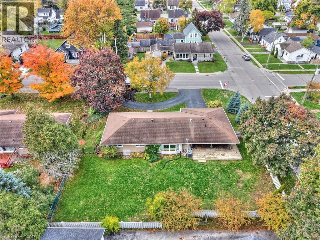 123 Fairview Avenue W, Dunnville, Ontario  N1A 1M2 - Photo 4 - 40845233