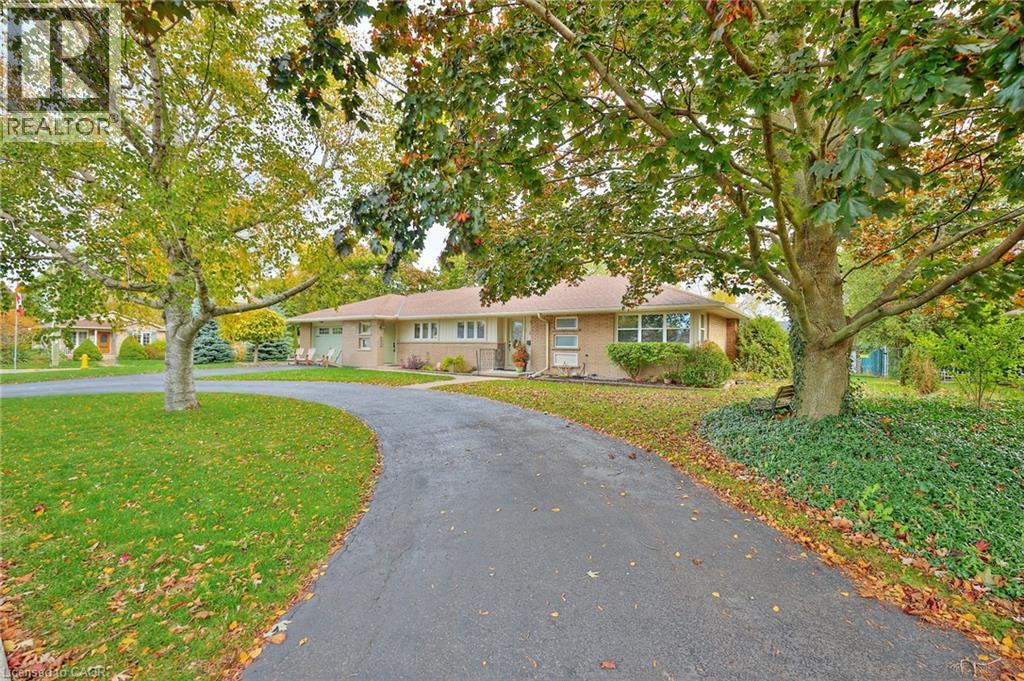 123 Fairview Avenue W, Dunnville, Ontario  N1A 1M2 - Photo 3 - 40845233