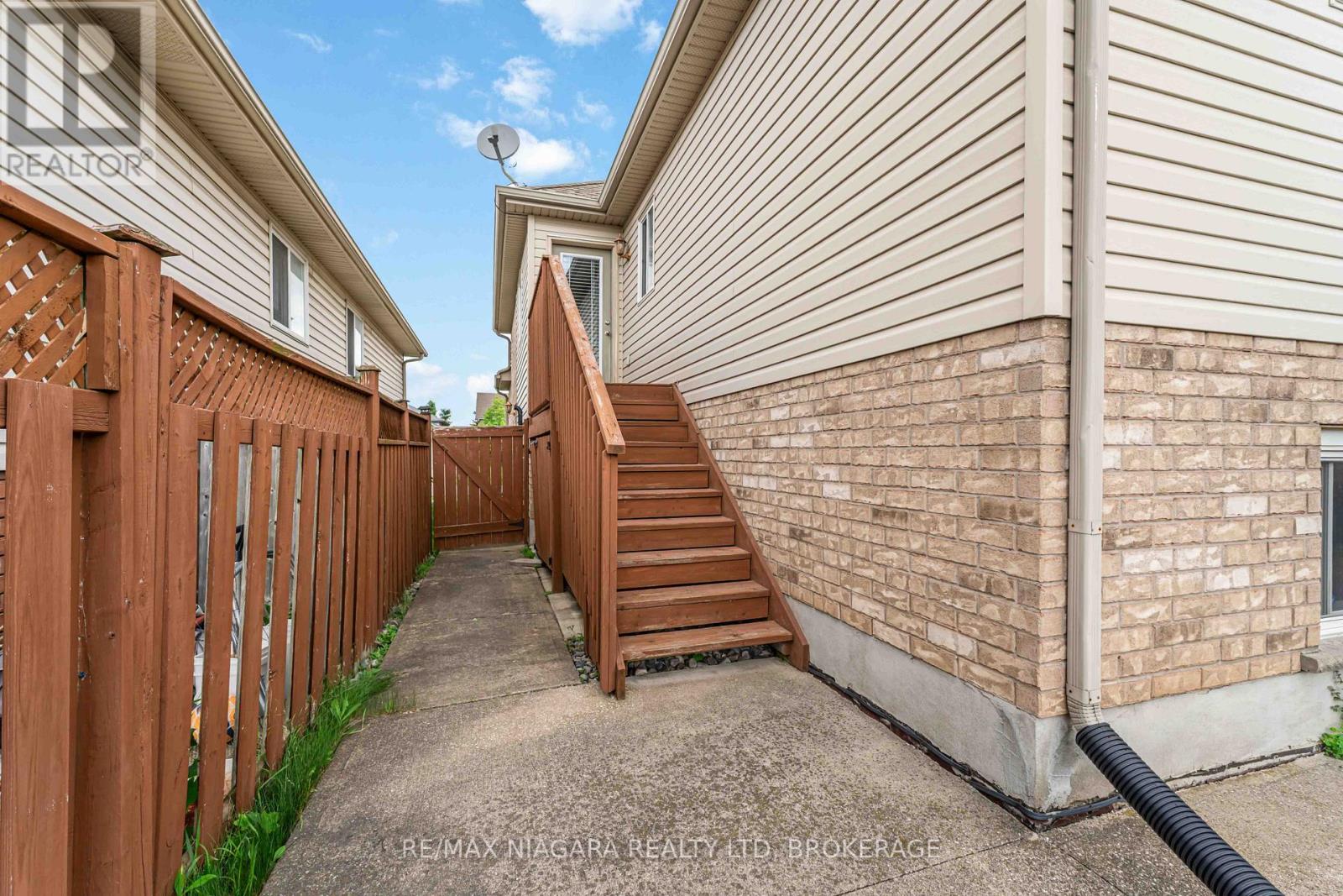 8340 Racey Avenue, Niagara Falls, Ontario  L2H 3M7 - Photo 18 - X13742532