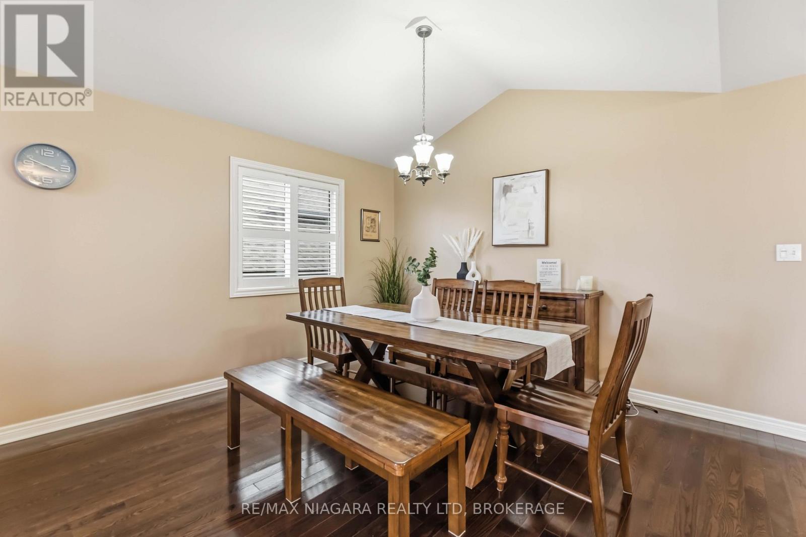 8340 Racey Avenue, Niagara Falls, Ontario  L2H 3M7 - Photo 6 - X13742532