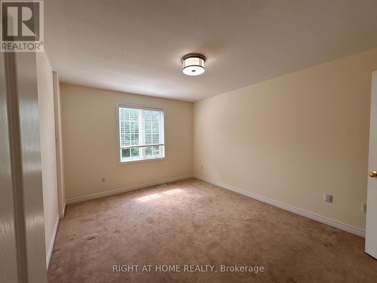 4029 Alexan Crescent, Burlington, Ontario L7M 5A8 - Photo 13 - W13739376