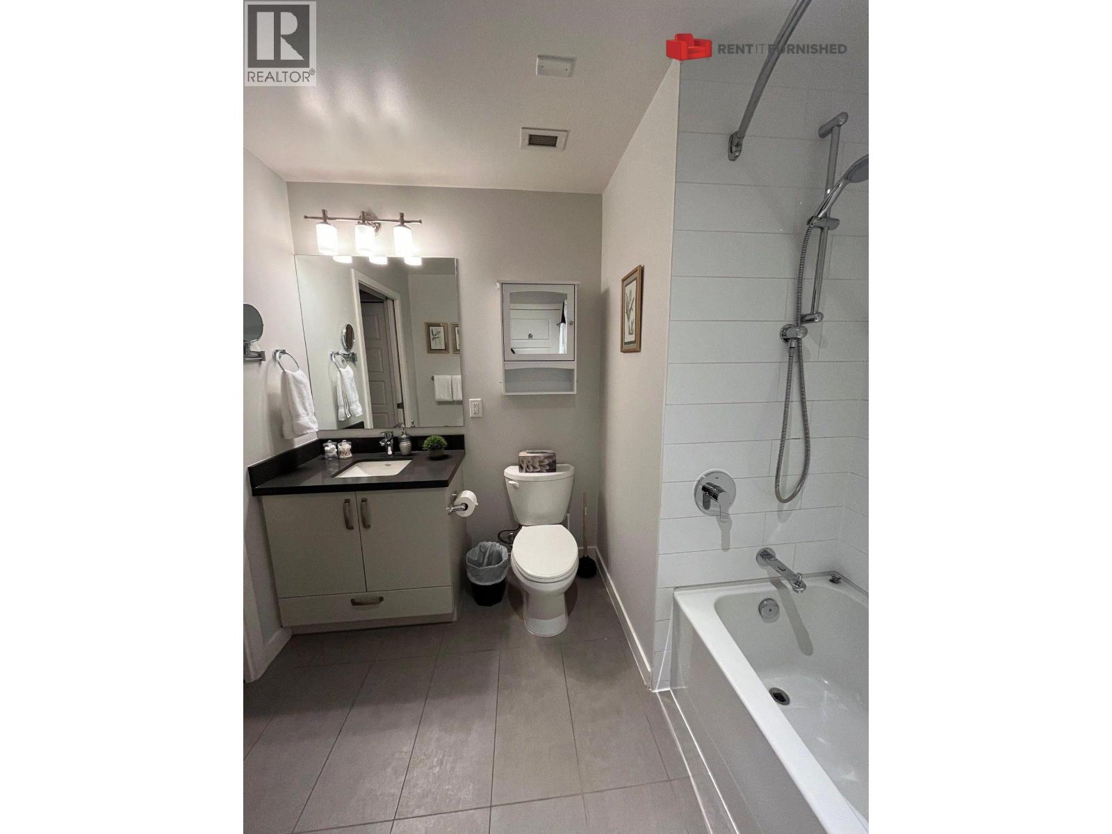 211 215 W 1st Street, Vancouver, British Columbia  V5Y 1A6 - Photo 15 - R3161316