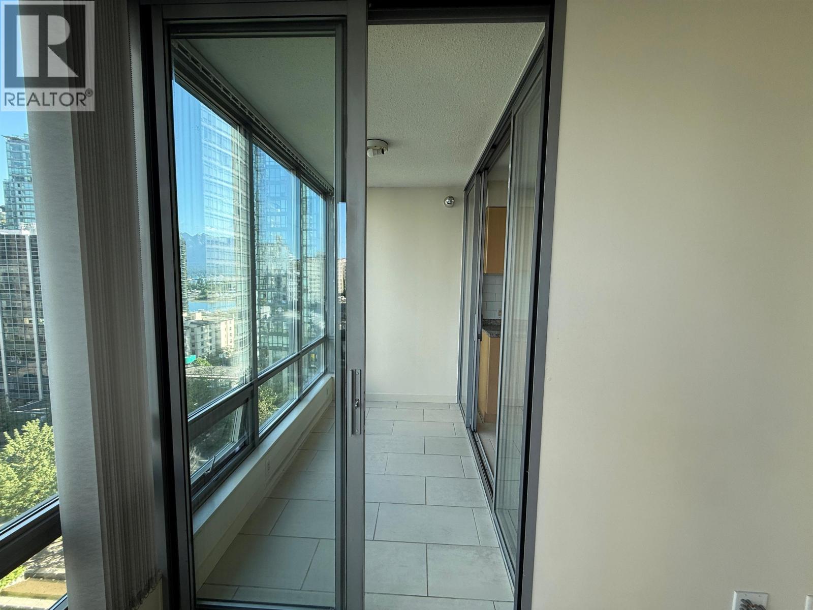 1108 1200 W Georgia Street, Vancouver, British Columbia  V6E 4R2 - Photo 14 - R3161331