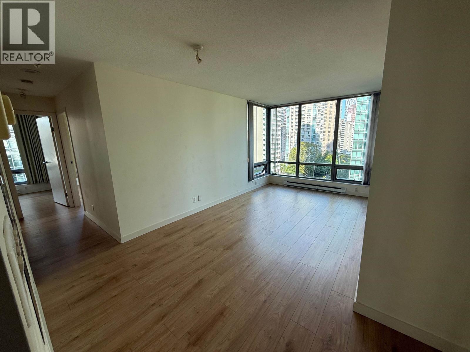 1108 1200 W Georgia Street, Vancouver, British Columbia  V6E 4R2 - Photo 3 - R3161331