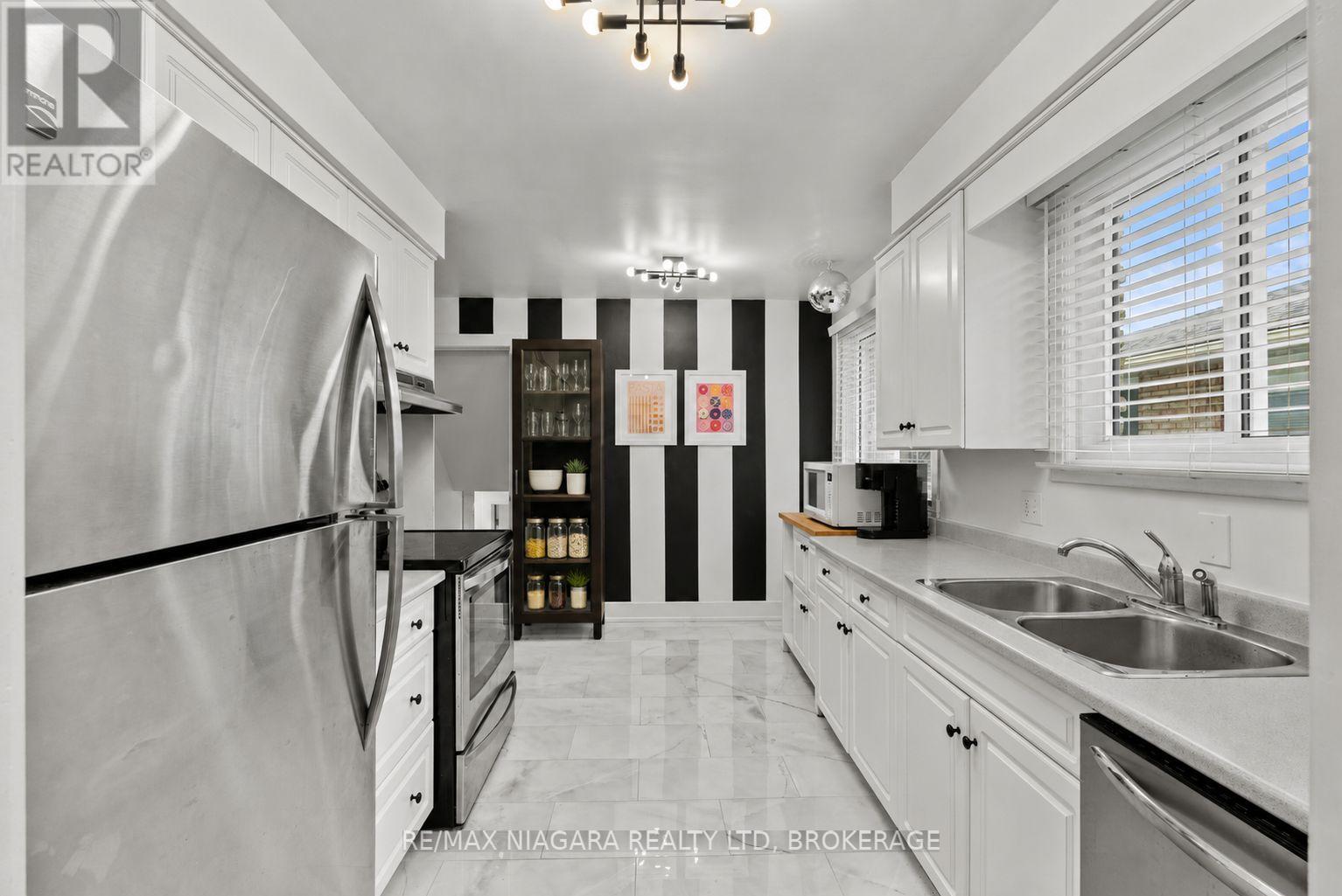 7 Ameer Drive, St. Catharines, Ontario  L2N 3S9 - Photo 12 - X13742194