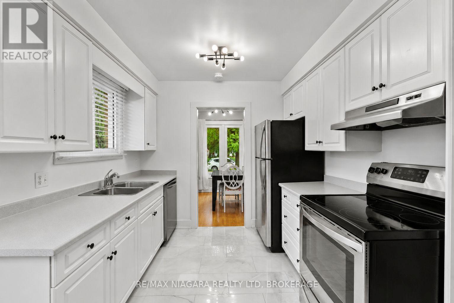 7 Ameer Drive, St. Catharines, Ontario  L2N 3S9 - Photo 10 - X13742194