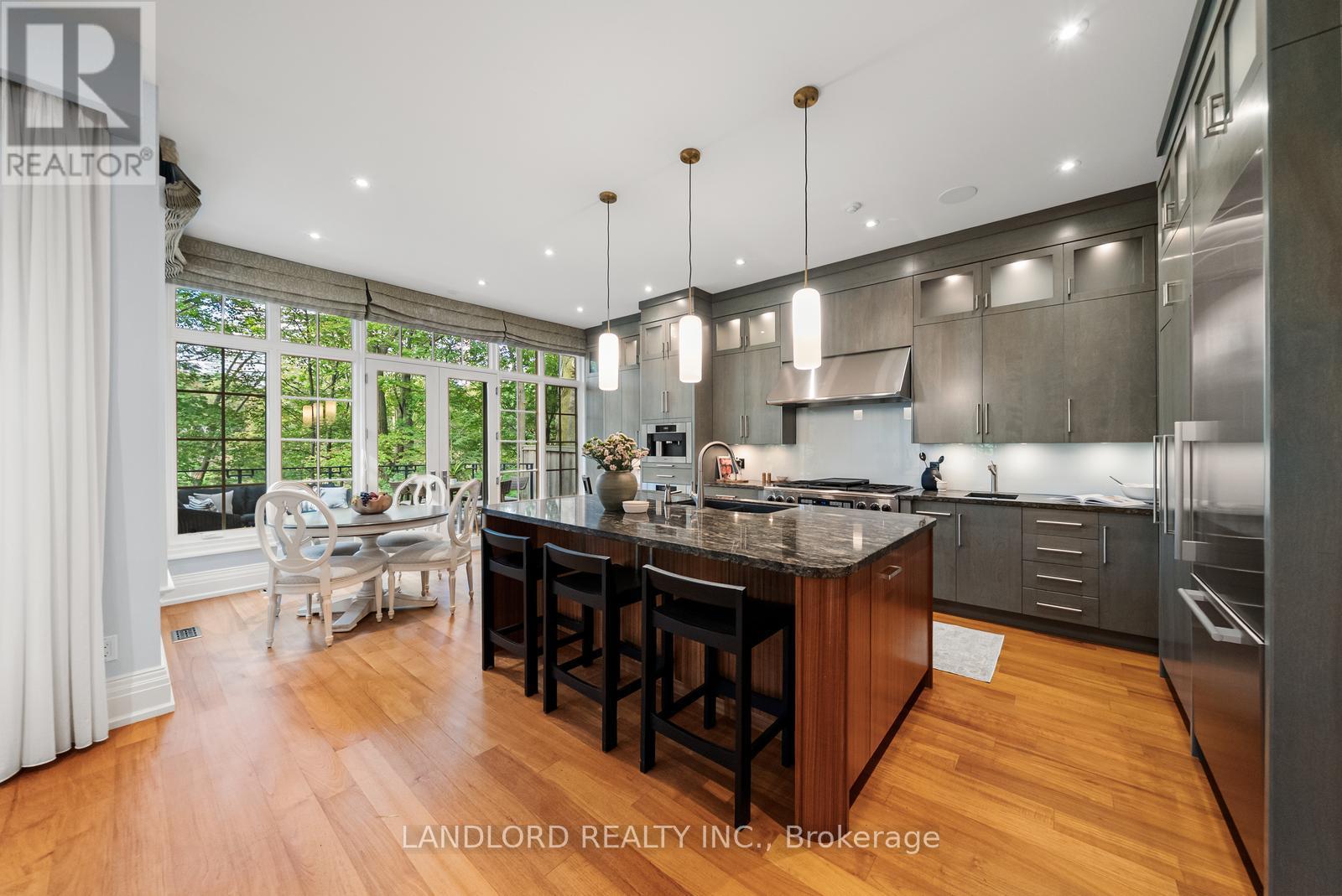 94 Inglewood Drive, Toronto, Ontario  M4T 1H5 - Photo 13 - C13742448