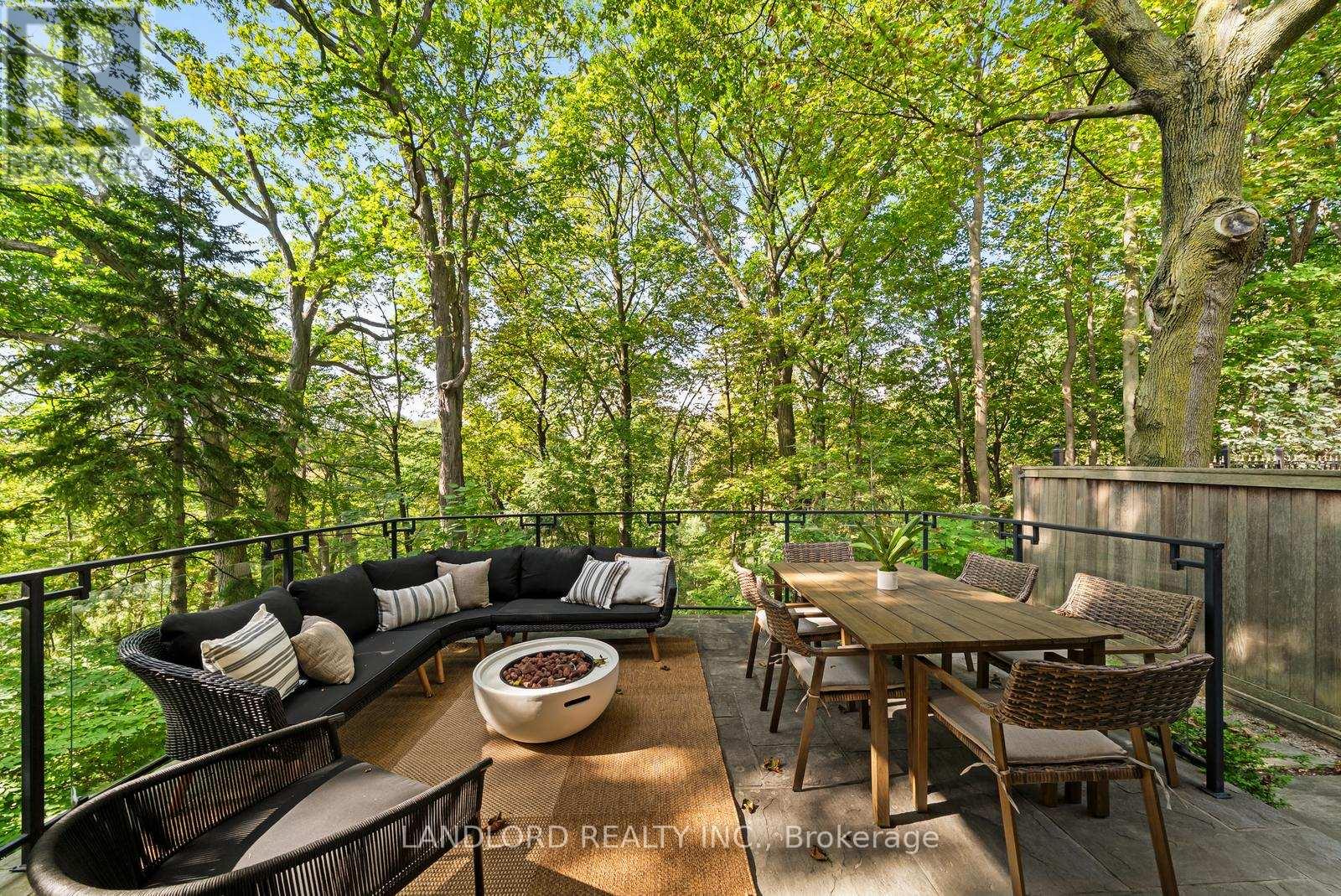 94 Inglewood Drive, Toronto, Ontario  M4T 1H5 - Photo 18 - C13742448