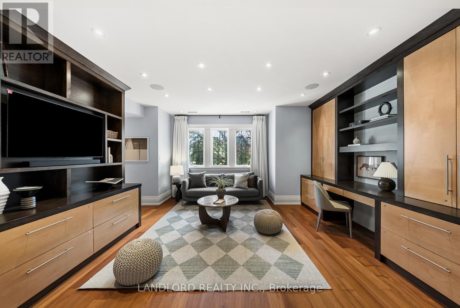 94 Inglewood Drive, Toronto, Ontario  M4T 1H5 - Photo 24 - C13742448