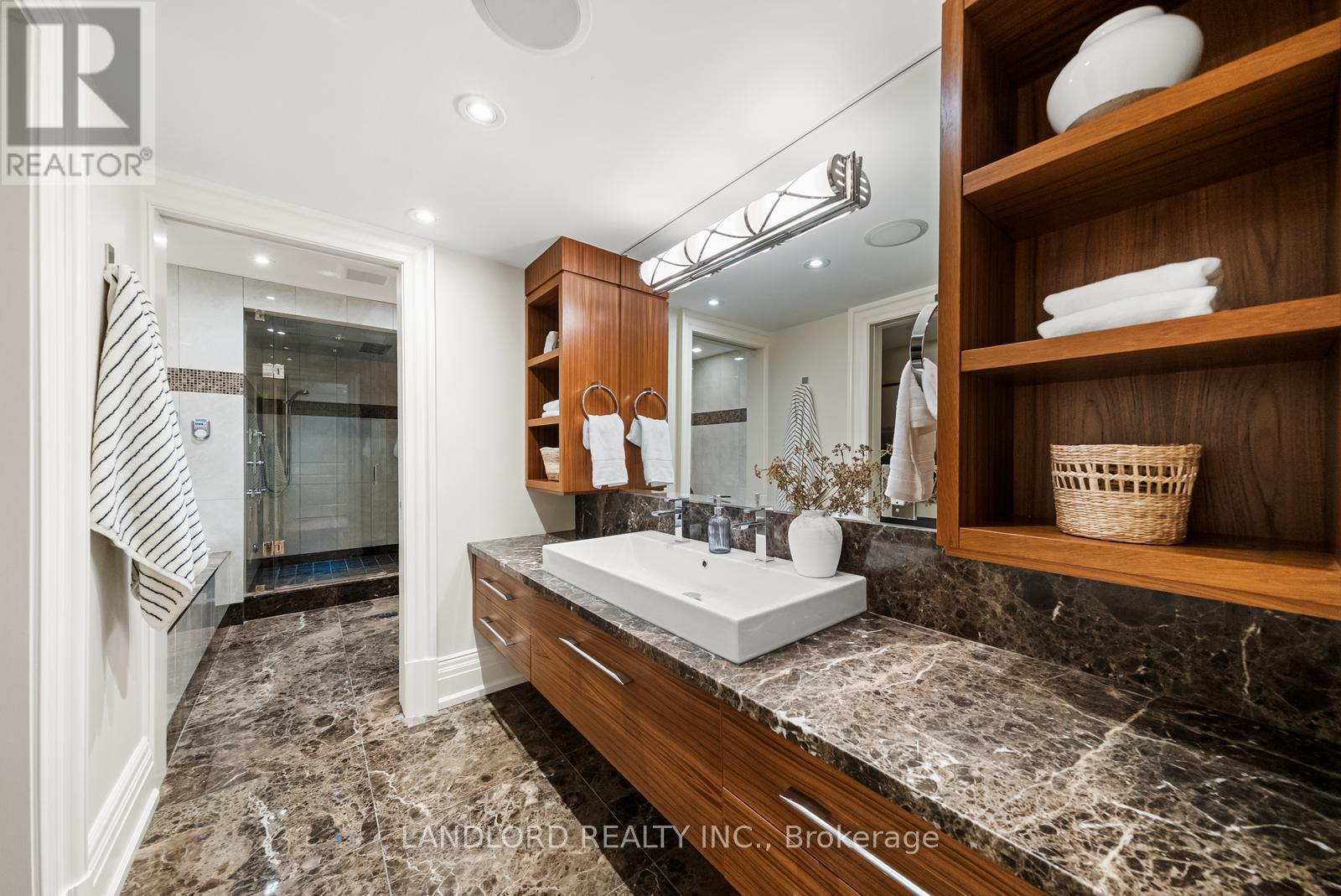 94 Inglewood Drive, Toronto, Ontario  M4T 1H5 - Photo 45 - C13742448
