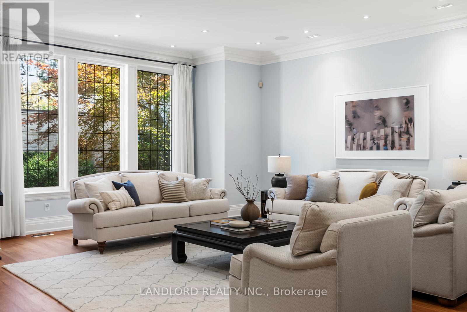 94 Inglewood Drive, Toronto, Ontario  M4T 1H5 - Photo 6 - C13742448