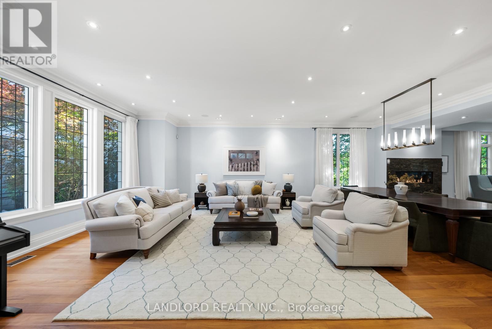 94 Inglewood Drive, Toronto, Ontario  M4T 1H5 - Photo 7 - C13742448