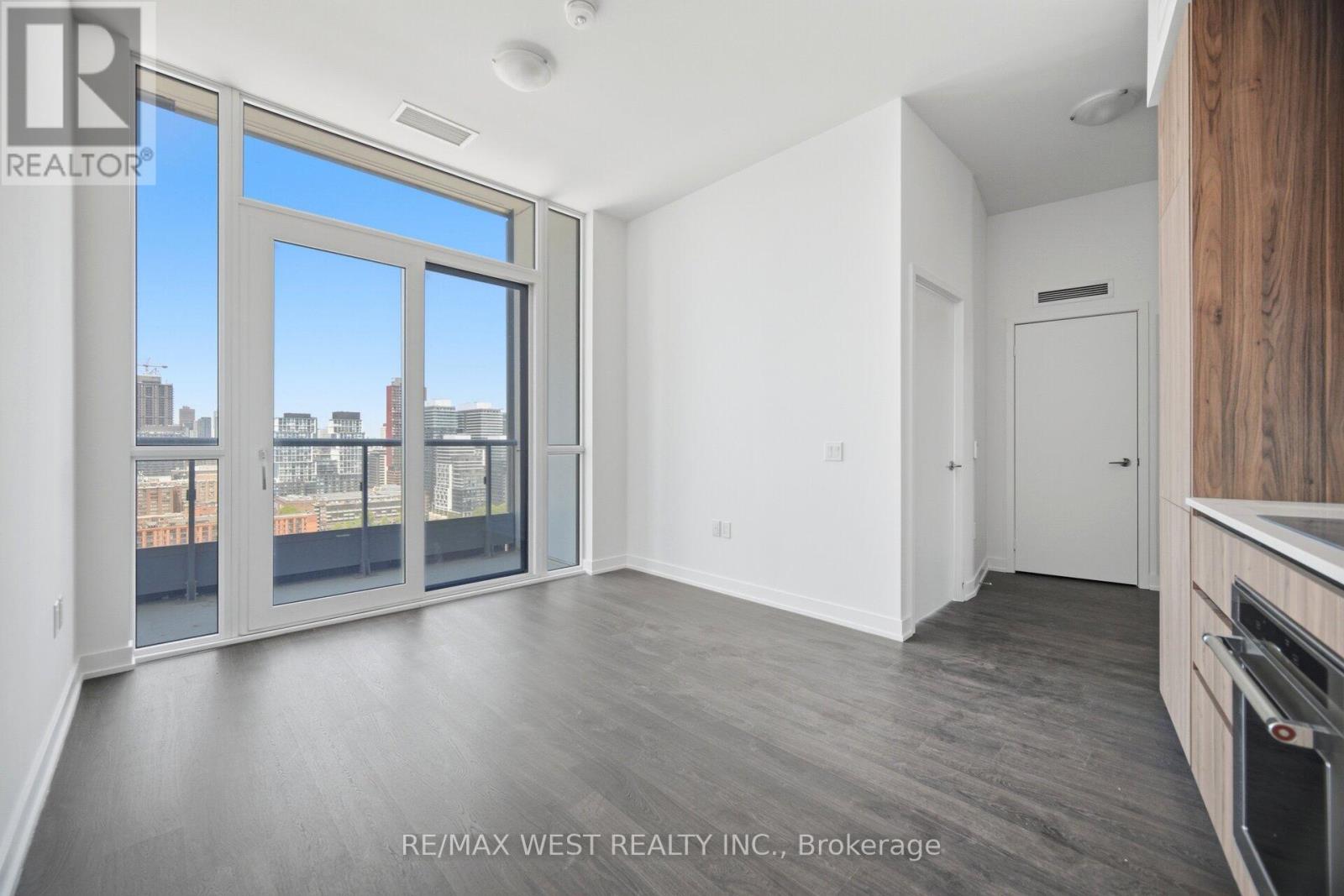 701 - 15 Richardson Street, Toronto, Ontario  M5A 0Y5 - Photo 16 - C13742454