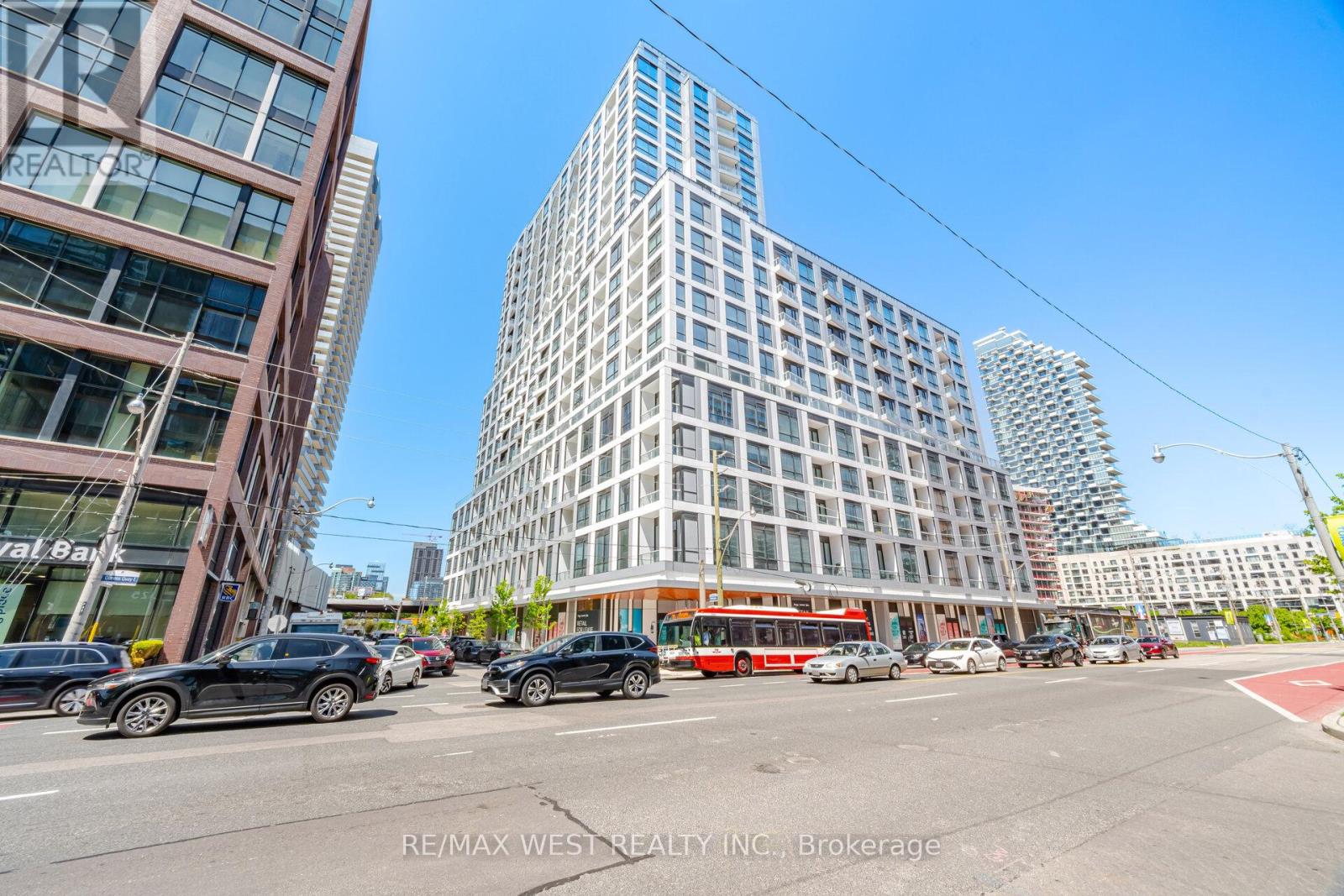 701 - 15 Richardson Street, Toronto, Ontario  M5A 0Y5 - Photo 2 - C13742454