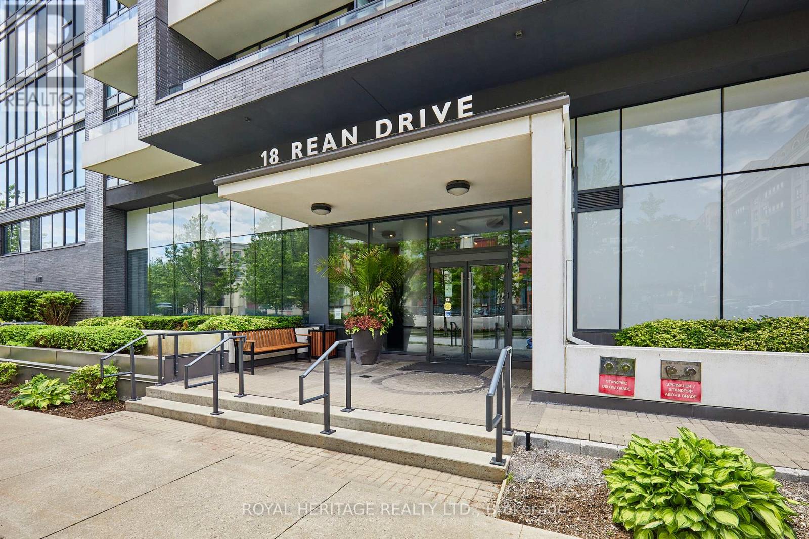 204 - 18 Rean Drive, Toronto, Ontario  M2K 0C7 - Photo 2 - C13742494