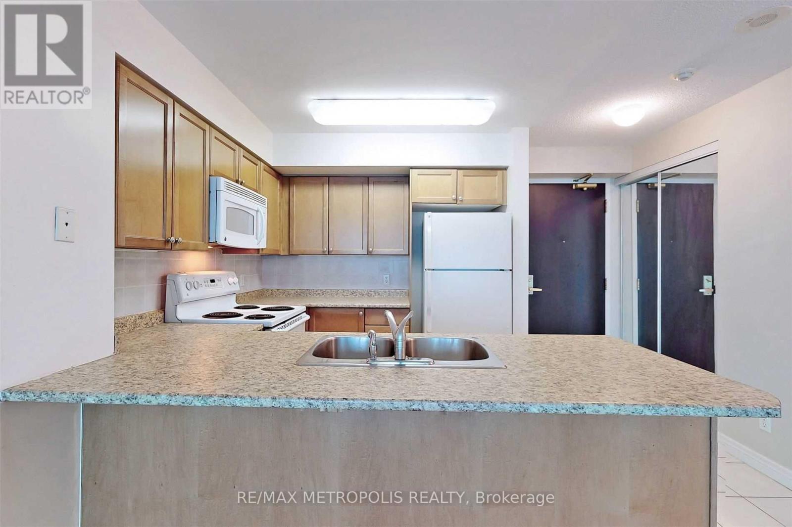 1005 - 51 Lower Simcoe Street, Toronto, Ontario  M5J 3A2 - Photo 13 - C13742506