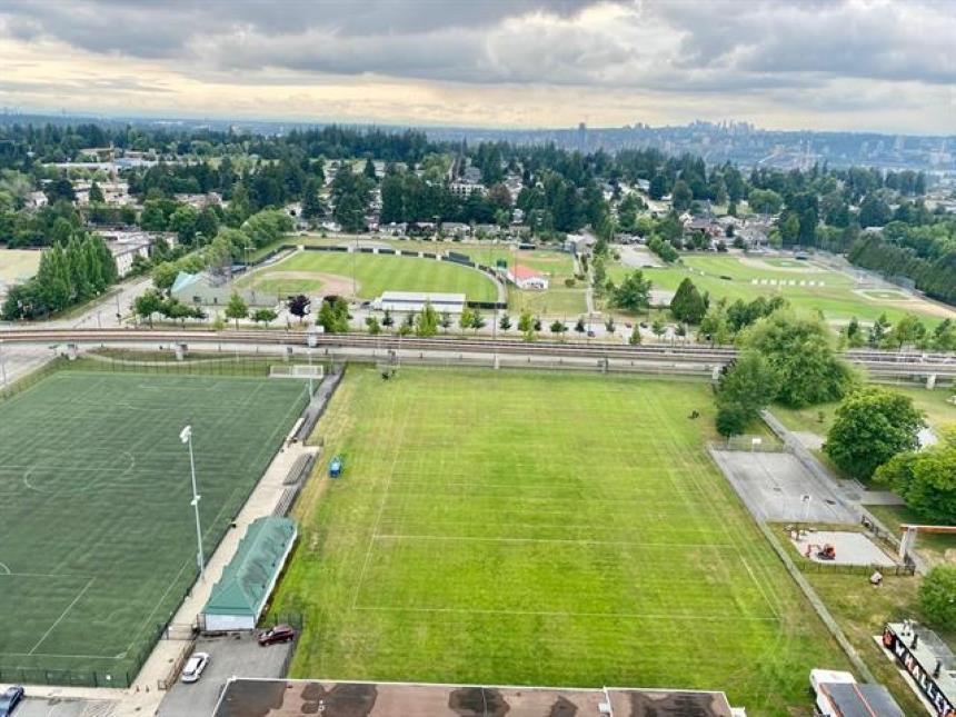 1609 10626 City Parkway, Surrey, British Columbia  V3T 0S3 - Photo 9 - R3161308