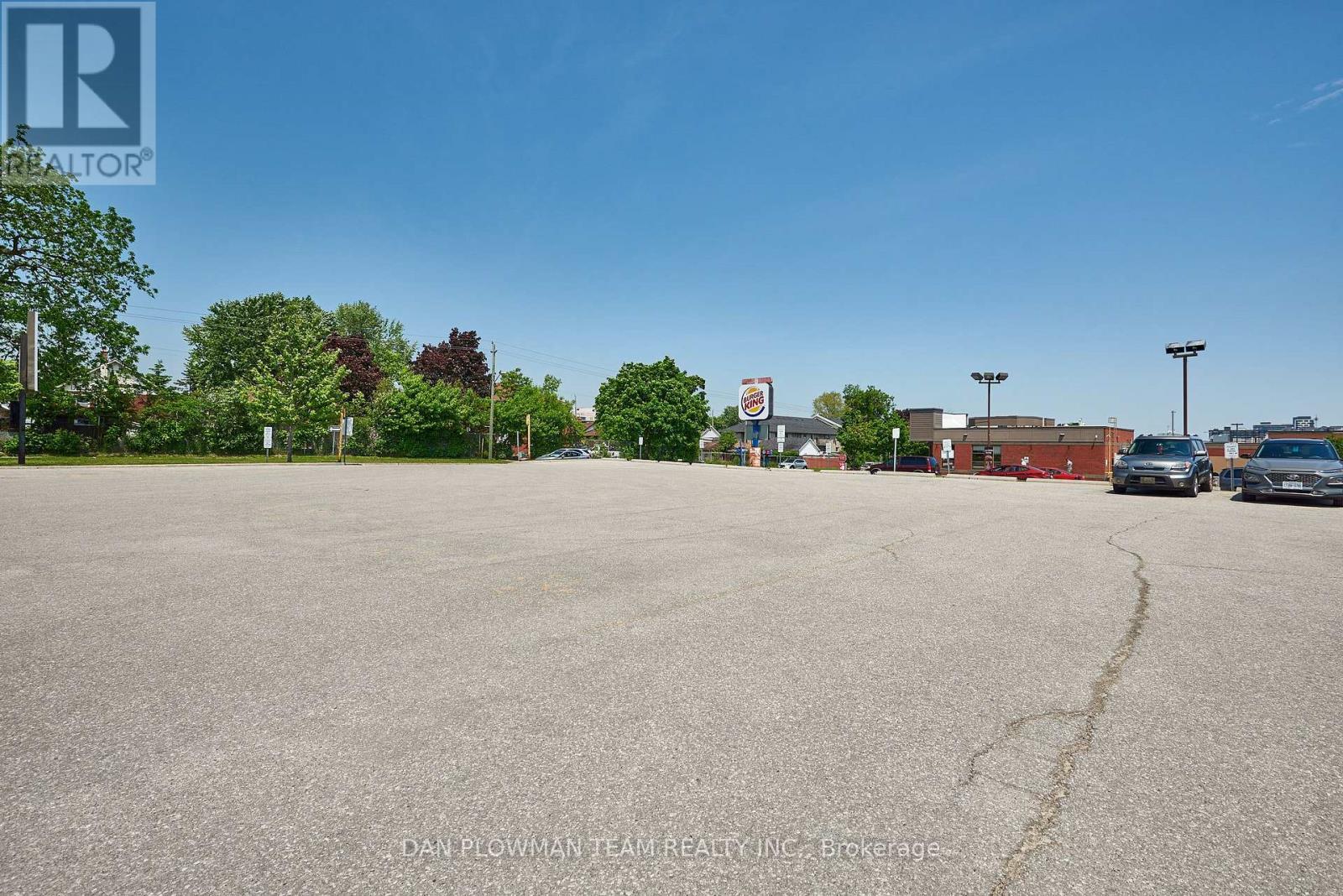 360 King Street W, Oshawa, Ontario  L1J 2J9 - Photo 17 - E13742488