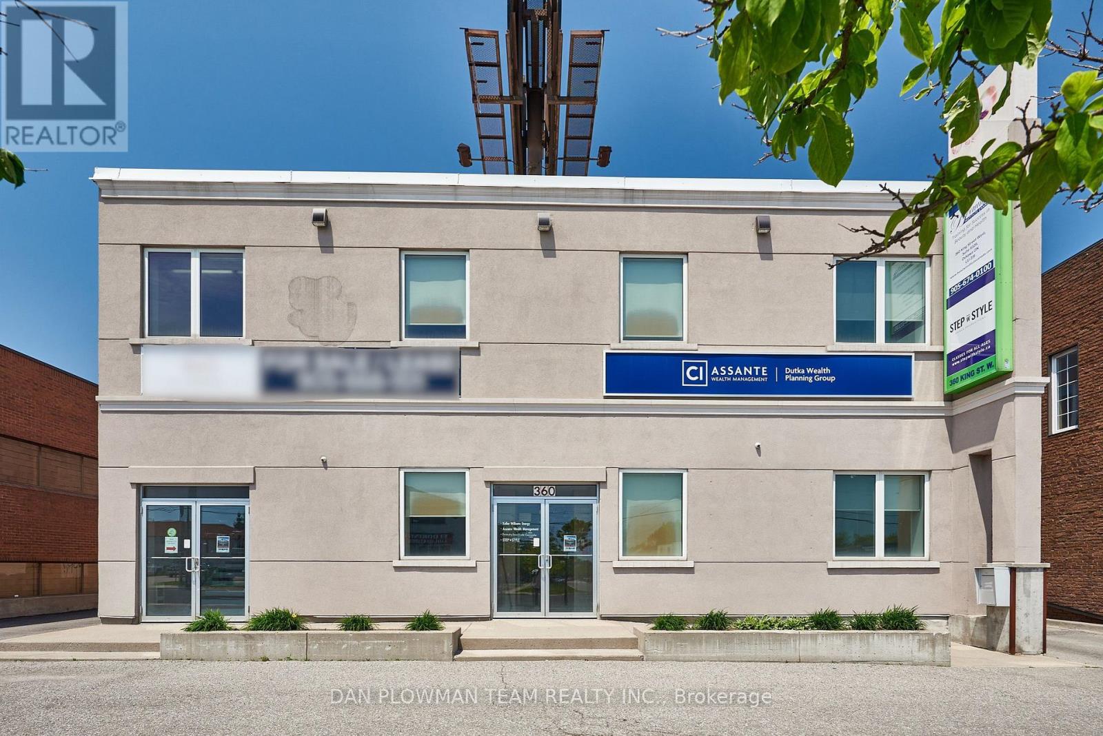 360 King Street W, Oshawa, Ontario  L1J 2J9 - Photo 2 - E13742488
