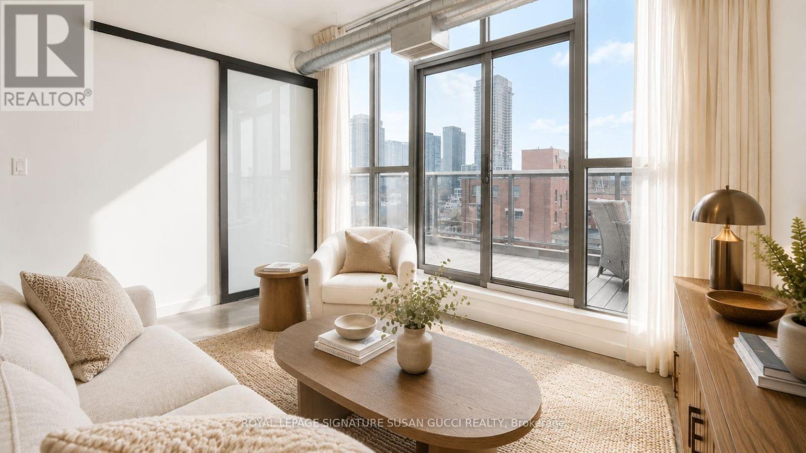 610 - 625 Queen Street E, Toronto, Ontario  M4M 1G7 - Photo 3 - E13742496
