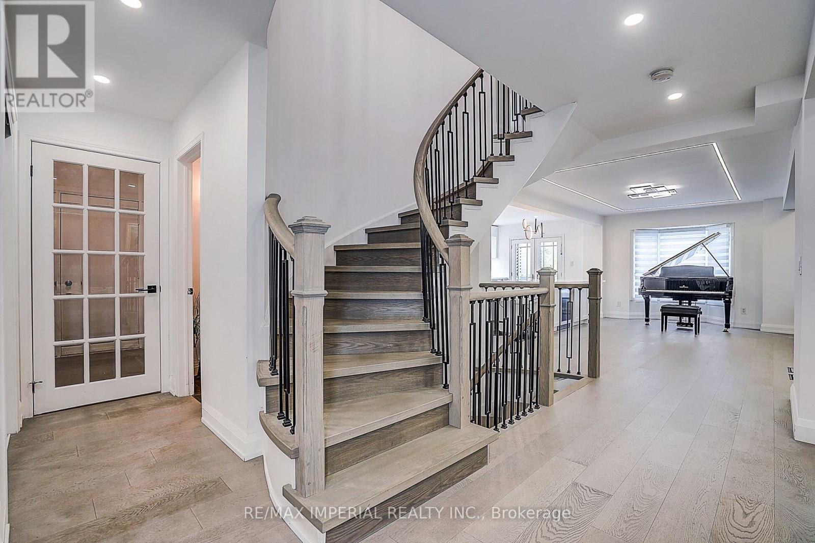 176 Timpson Drive, Aurora, Ontario  L4G 5N2 - Photo 21 - N13742594