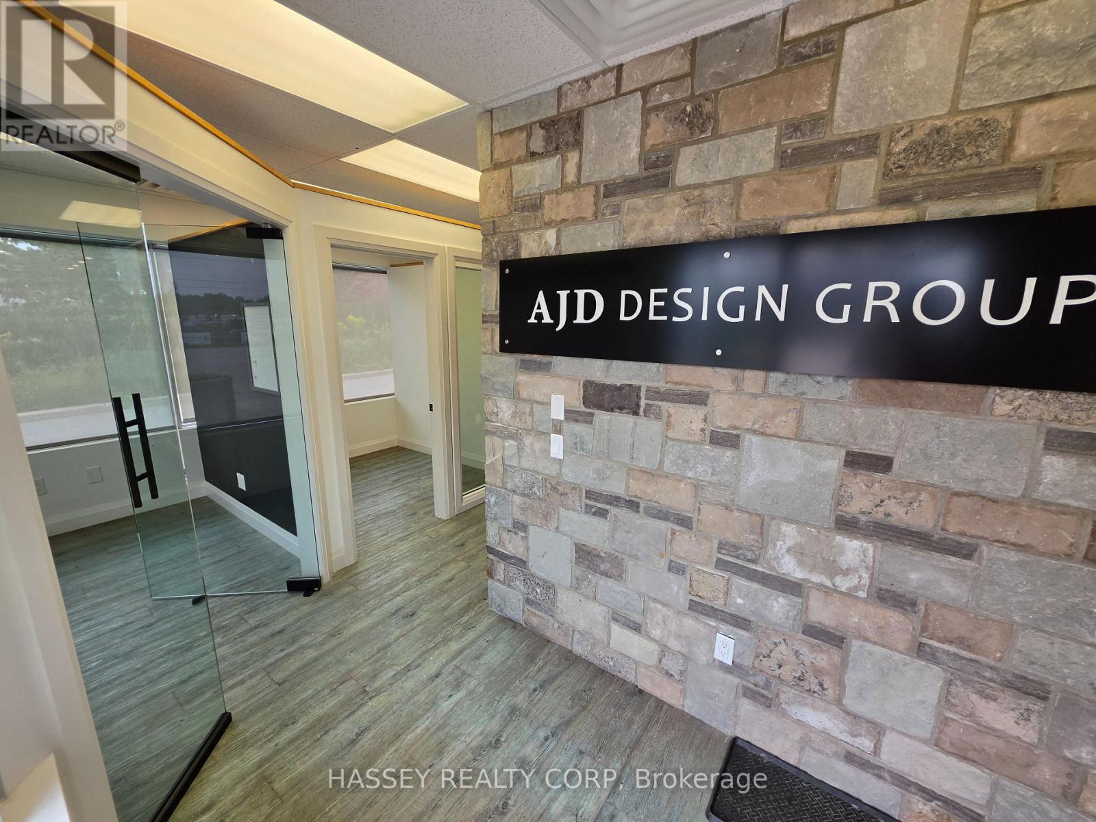 1 - 353 Saunders Road, Barrie (400 East), Ontario  L4N 9A3 - Photo 3 - S13742482