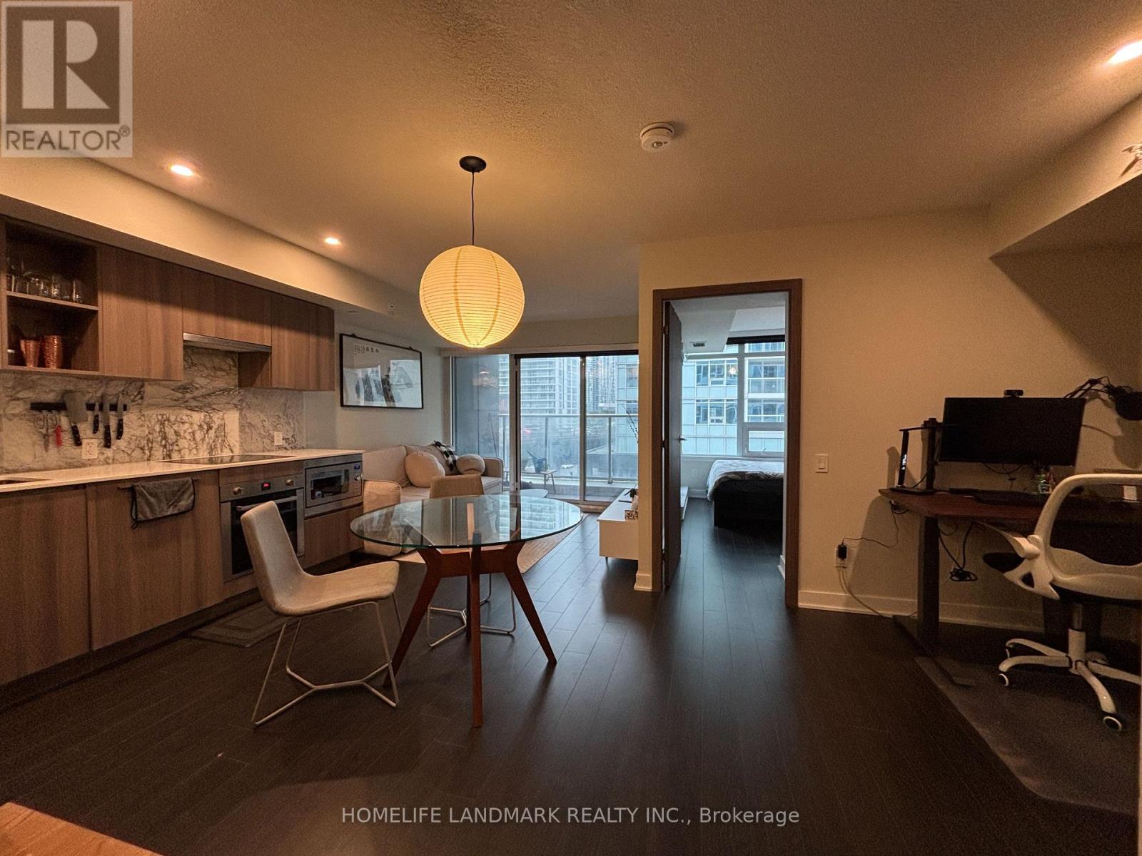 610 - 19 Bathurst Street, Toronto, Ontario M5V 0N2 - Photo 8 - C13734938