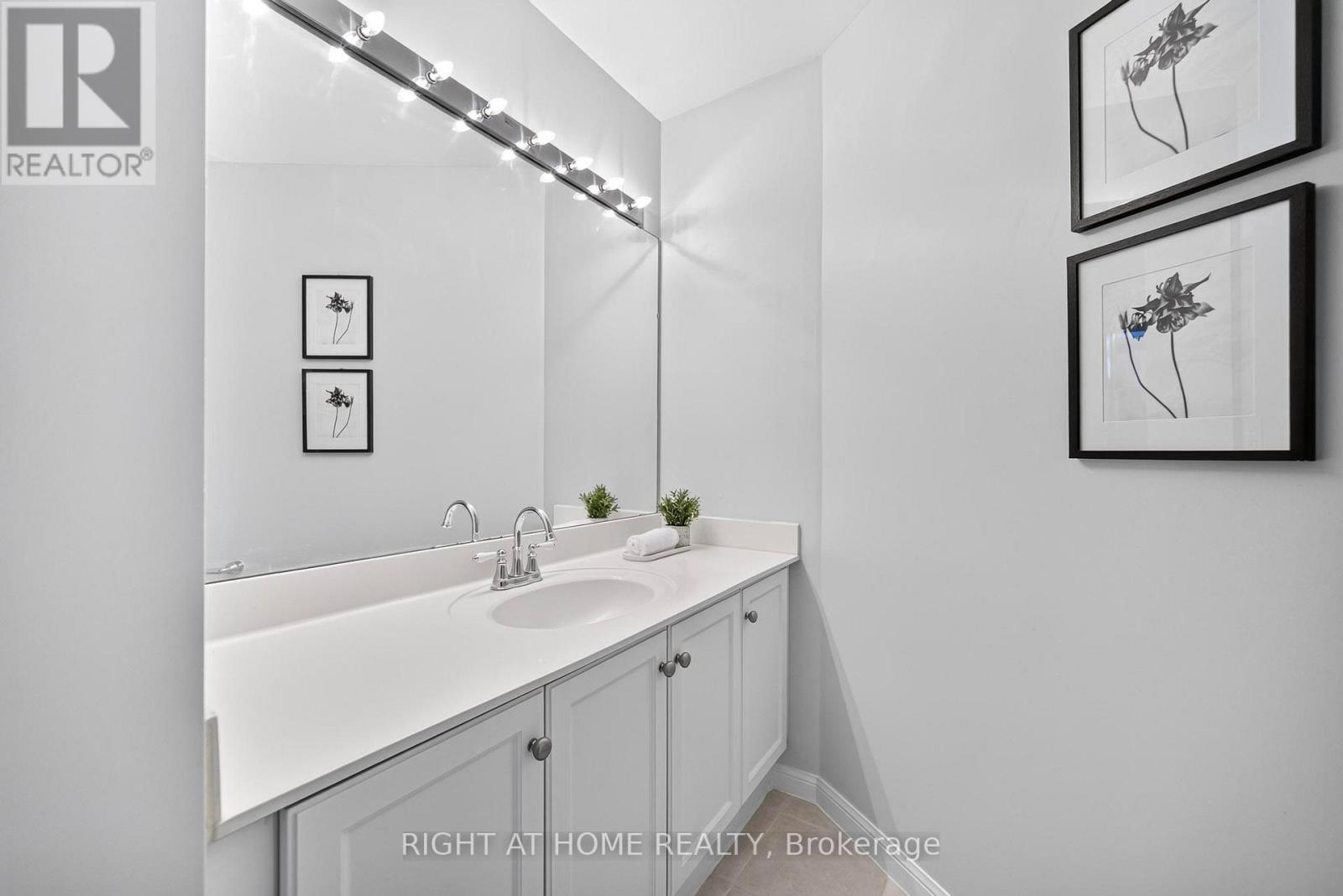 2201 - 15 Windermere Avenue, Toronto, Ontario  M6S 5A2 - Photo 21 - W13742476