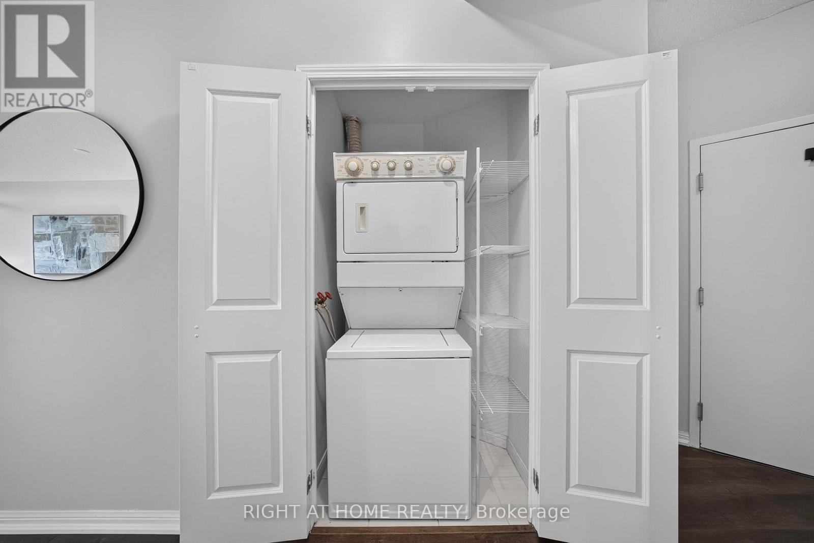 2201 - 15 Windermere Avenue, Toronto, Ontario  M6S 5A2 - Photo 24 - W13742476