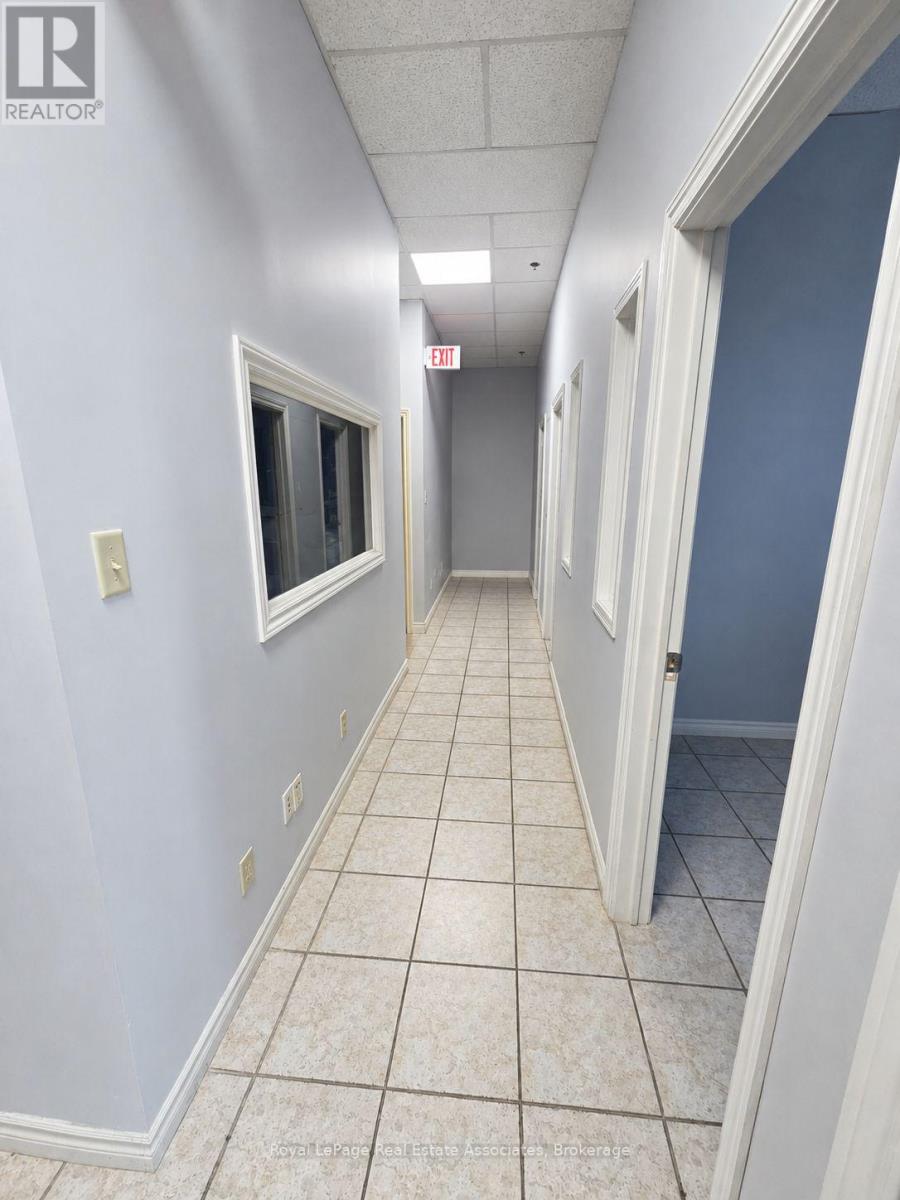 206/208 - 2260 Bovaird Drive E, Brampton, Ontario  L6R 3J5 - Photo 20 - W13742568