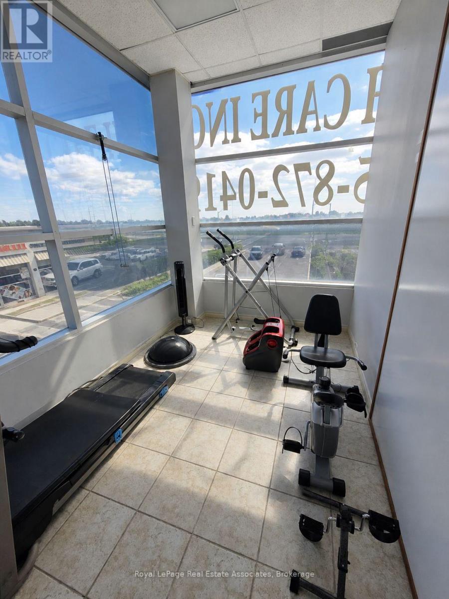 206/208 - 2260 Bovaird Drive E, Brampton, Ontario  L6R 3J5 - Photo 23 - W13742568