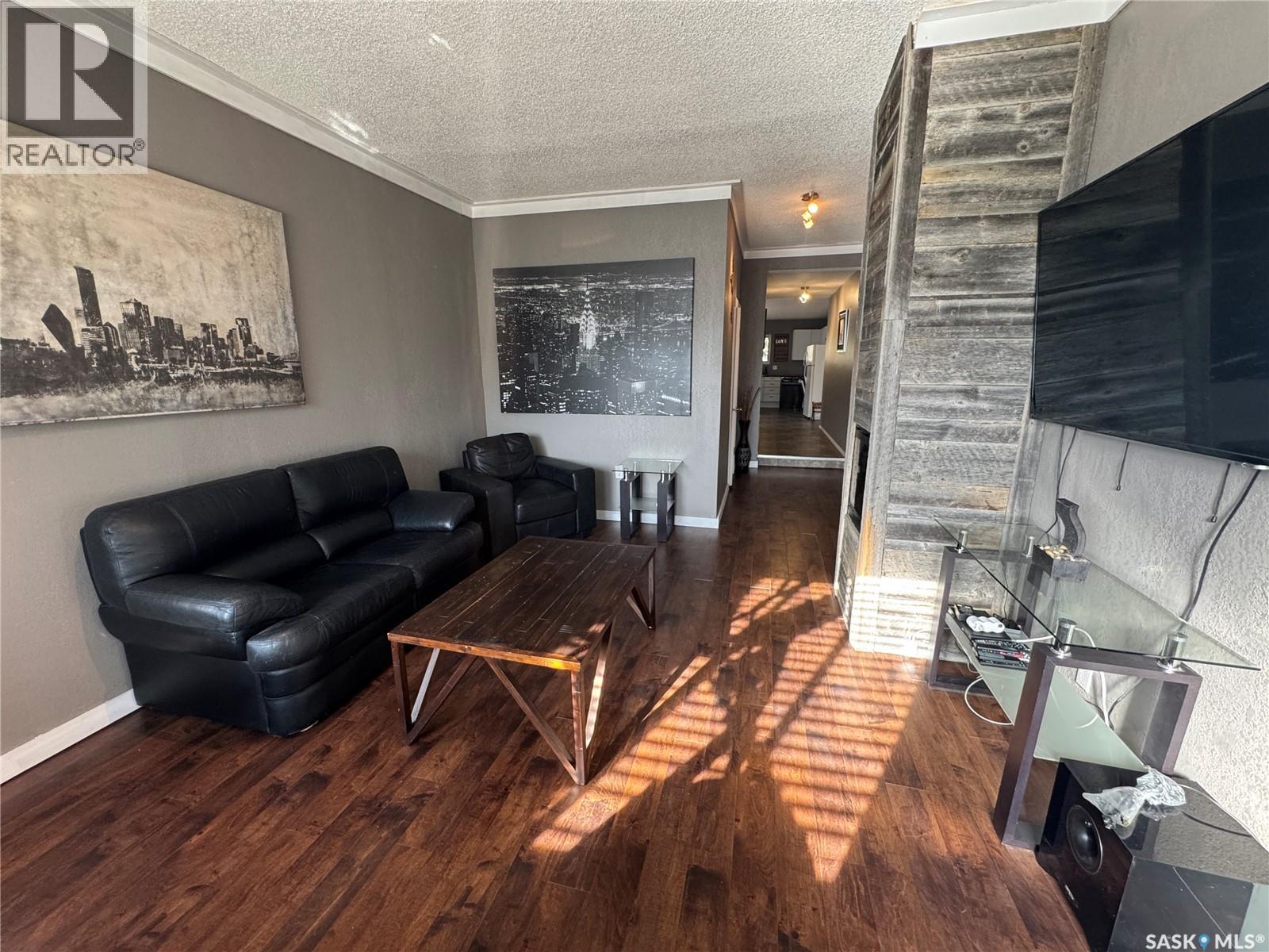 307 6th Avenue E, Biggar, Saskatchewan  S0K 0M0 - Photo 10 - SK047435