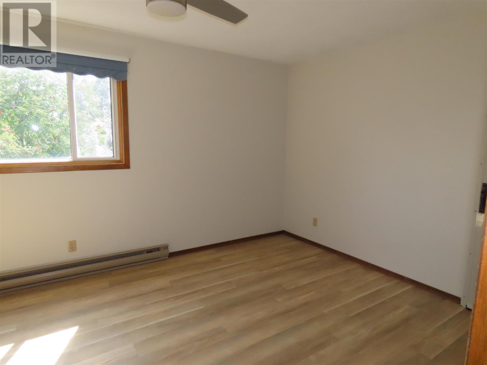 32 Breton Rd, Sault Ste Marie, Ontario P6B 5W6 - Photo 12 - SM262291