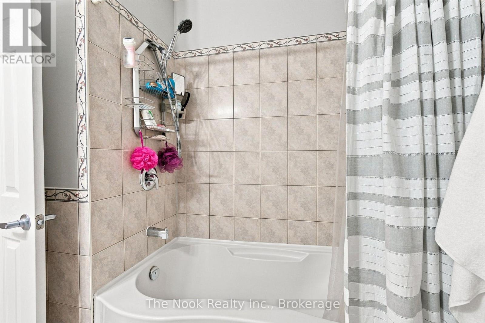 27 The Bridle Path, Clarington, Ontario  L1C 3W1 - Photo 42 - E13742684