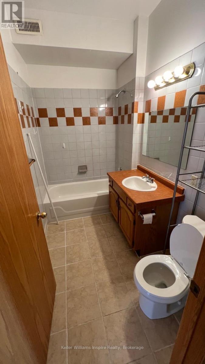 61 Hastings Street N, Bancroft, Ontario  K0L 1C0 - Photo 14 - X13742722