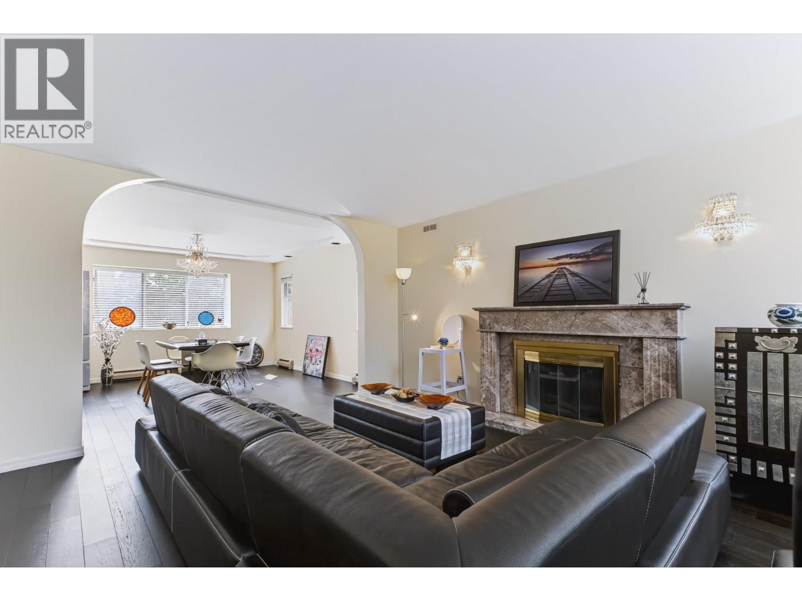 1728 W 60th Avenue, Vancouver, British Columbia  V6P 2A6 - Photo 5 - R3160903