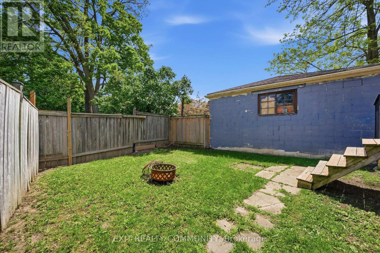 20 Wharncliffe Road S, London South, Ontario  N6J 2J4 - Photo 18 - X13742782