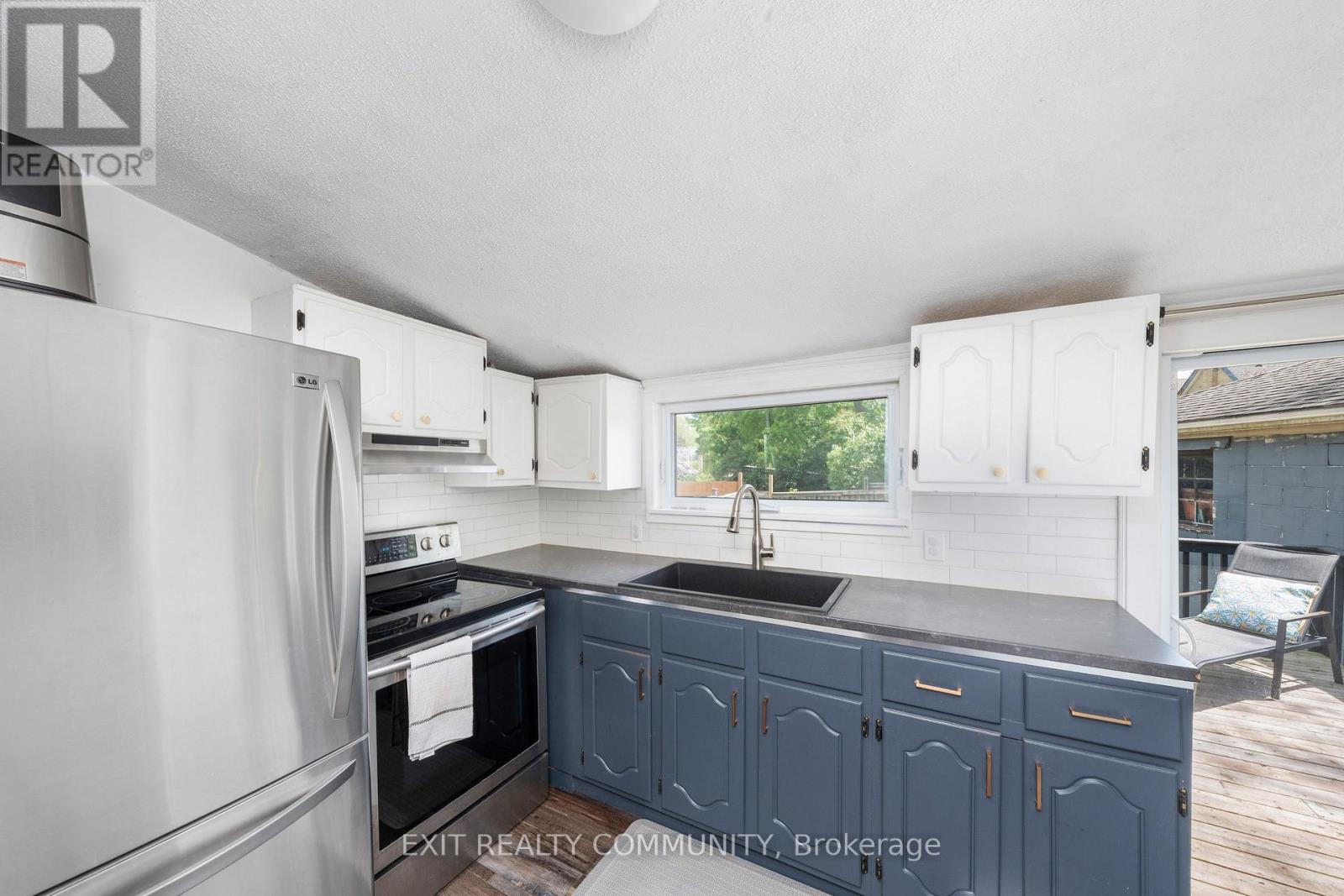 20 Wharncliffe Road S, London South, Ontario  N6J 2J4 - Photo 36 - X13742782