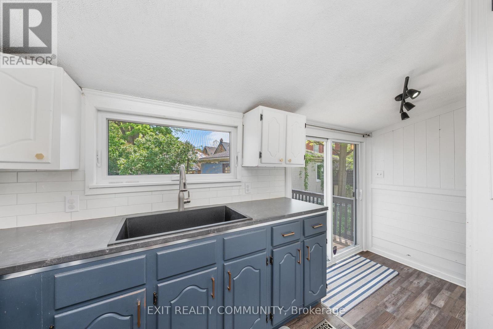 20 Wharncliffe Road S, London South, Ontario  N6J 2J4 - Photo 37 - X13742782