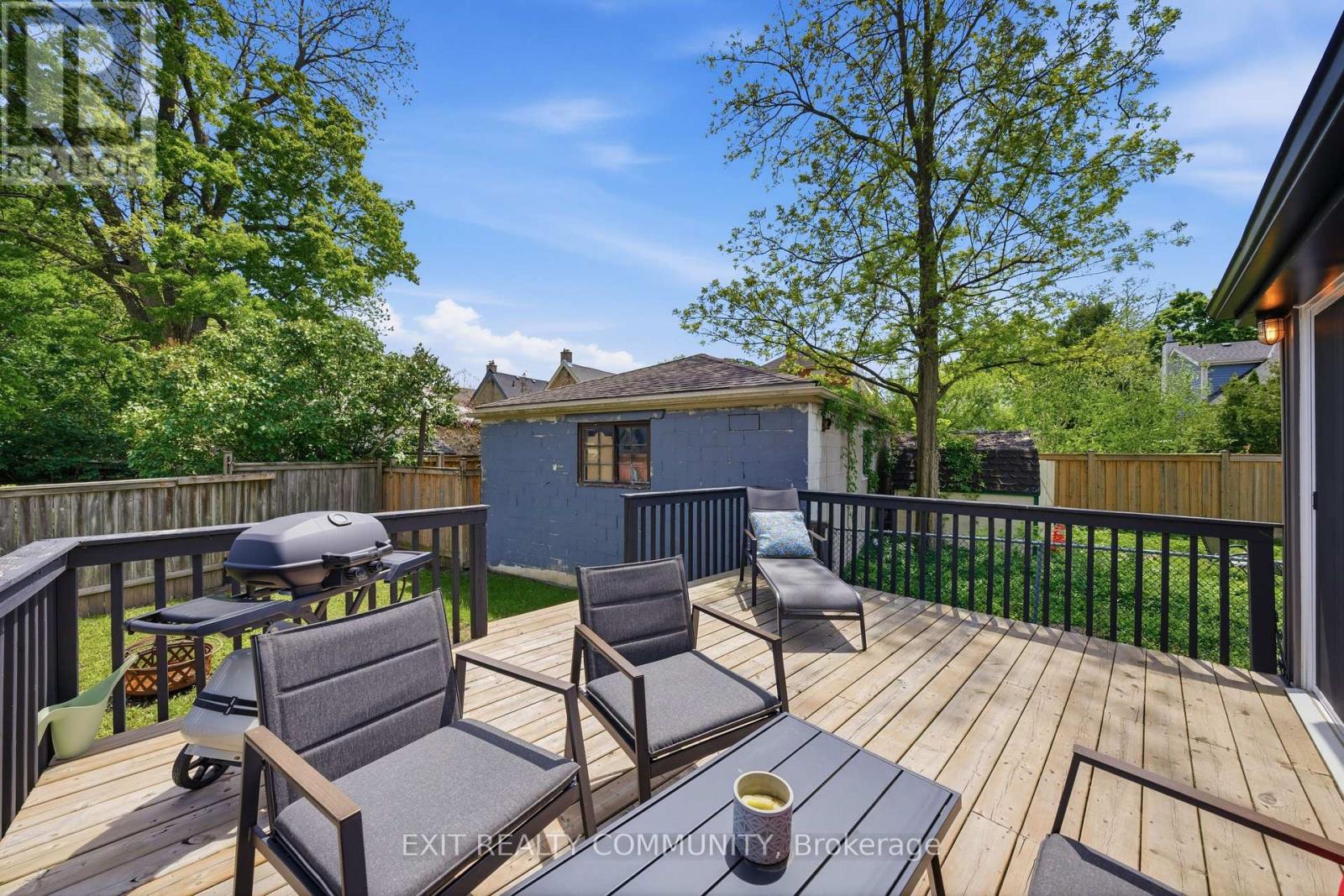 20 Wharncliffe Road S, London South, Ontario  N6J 2J4 - Photo 4 - X13742782
