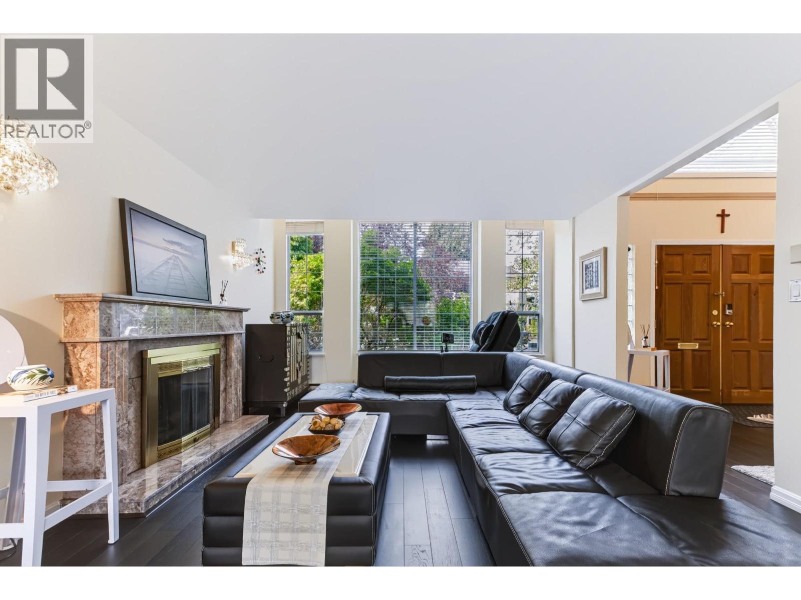 1728 W 60th Avenue, Vancouver, British Columbia  V6P 2A6 - Photo 6 - R3160903