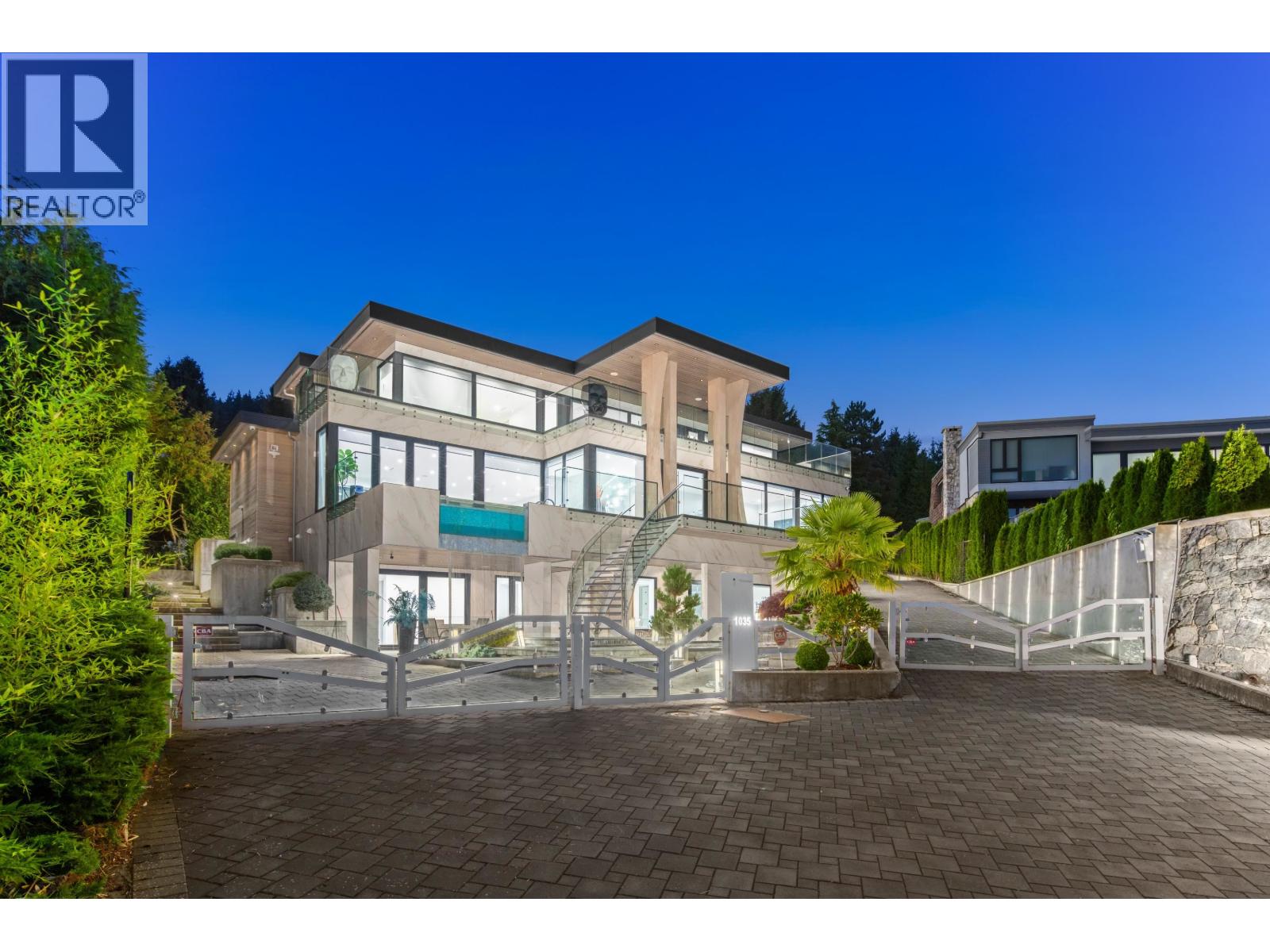1035 GREENWOOD PLACE, west vancouver, British Columbia