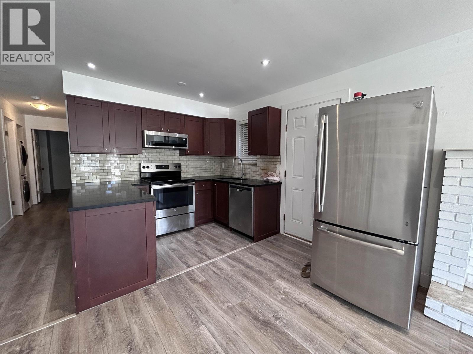 East 1665 E 21st Avenue, Vancouver, British Columbia  V5N 2N4 - Photo 4 - R3156088