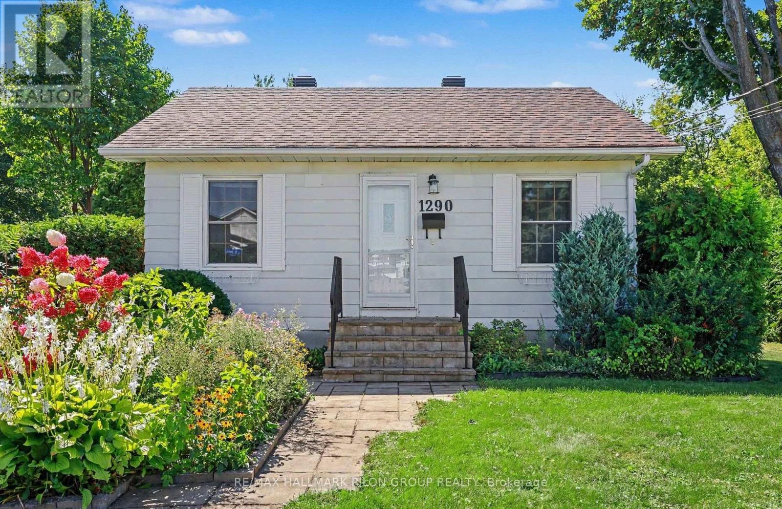 1290 St. Jean Street, Ottawa, Ontario  K1C 1N6 - Photo 1 - X13742822