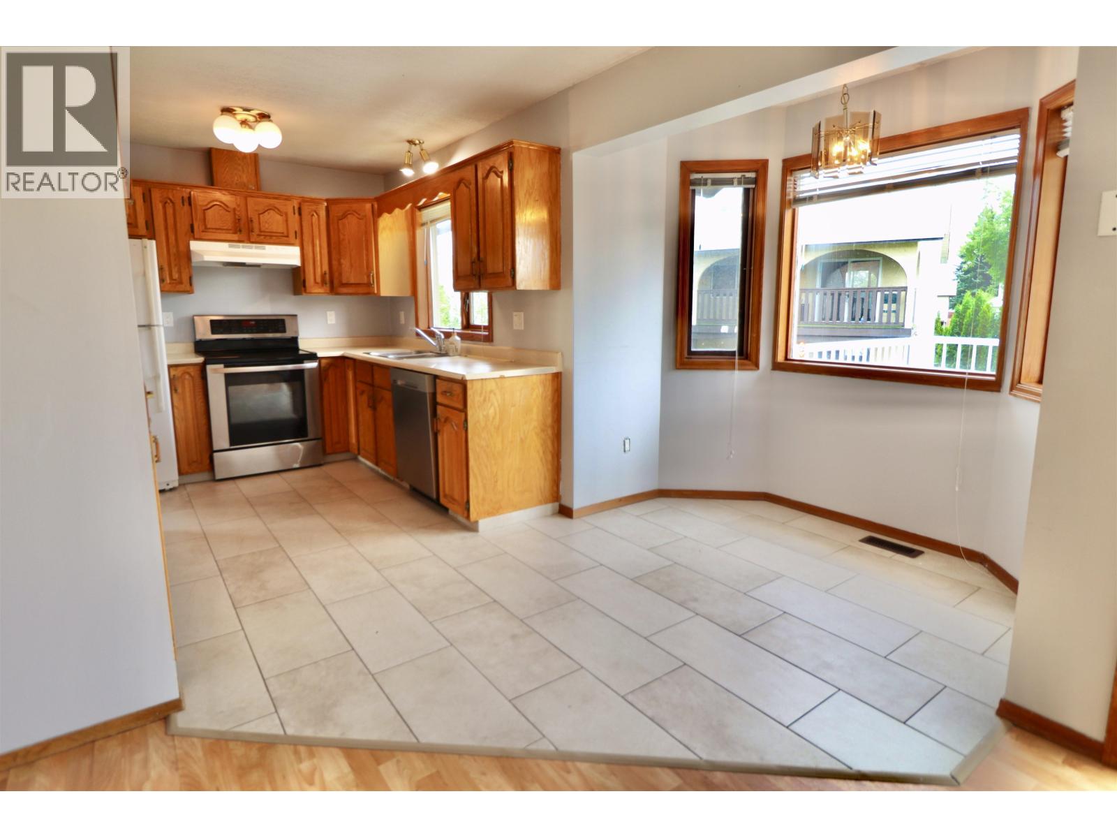 438 Carrier Place, Prince George, British Columbia  V2M 6X9 - Photo 6 - R3161365